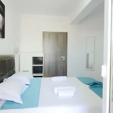 Sophia Apartment *